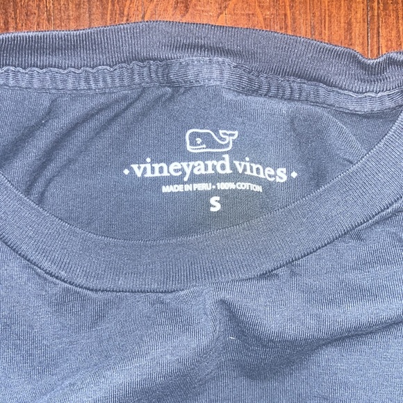 Small Men’s Vineyard Vines Navy Blue T-Shirt - Picture 3 of 3